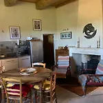 Magnanerie De Sainte Croix 게스트하우스