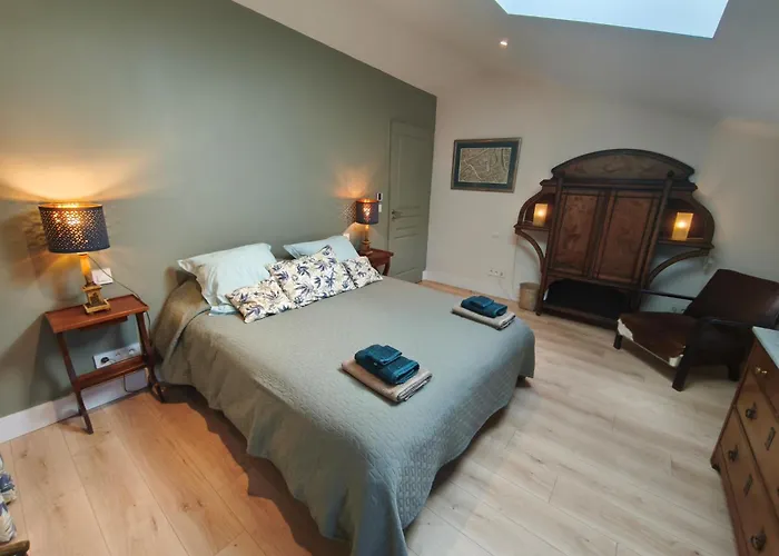 ゲストハウス Magnanerie De Sainte Croix